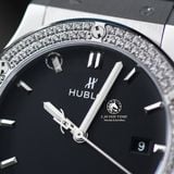 Đồng Hồ Hublot Classic Fusion 42mm Rep 1:1 Chế Tác Vỏ Bạc Niềng Đính Đá Mặt Số Đen 542.NX.1171.LR