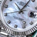 Đồng Hồ Rolex Datejust 41mm 126334-0020 Rep 1:1 Chế Tác Vỏ Bạc Mặt Xà Cừ Trắng Cọc Số Đính Đá Dây Kim Loại