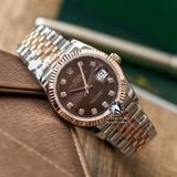 Đồng Hồ Rolex Datejust 36mm 126231 Rep 1:1 Chế Tác Vỏ Demi Bọc Vàng Mặt Nâu Chocolate Cọc Số Đính Đá Dây Kim Loại Jubilee