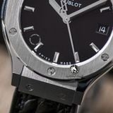 Đồng Hồ Hublot Classic Fusion 33mm Rep 1:1 Chế Tác Vỏ Bạc Mặt Số Đen 581.NX.1171.LR