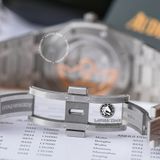 Đồng Hồ Audemars Piguet Royal Oak Jumbo Extra-Thin 15202ST.OO.1240ST.01 Rep 1:1 Chế Tác Vỏ Bạc Mặt Xanh Dây Kim Loại