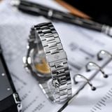 Đồng Hồ Patek Philippe Nautilus 5711/1A Rep 1:1 Chế Tác Vỏ Bạc Mặt Xanh Đen Dây Kim Loại
