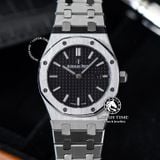 Đồng Hồ Audemars Piguet Royal Oak 67650ST.OO.1261ST.01 Rep 1:1 Chế Tác Vỏ Bạc Mặt Đen Dây Kim Loại