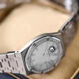 Đồng Hồ Audemars Piguet Royal Oak 67651ST.ZZ.1261ST.01 Rep 1:1 Chế Tác Vỏ Bạc Niềng Bezel Đính Đá Mặt Trắng Dây Kim Loại