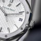 Đồng Hồ Audemars Piguet Royal Oak 15500ST.OO.1220ST.04 Rep 1:1 Chế Tác Vỏ Bạc Mặt Trắng Dây Kim Loại