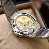 Đồng Hồ Patek Philippe Nautilus 7118/1200A-001 Rep 1:1 Chế Tác Vỏ Bạc Mặt Xanh Dương Dây Kim Loại