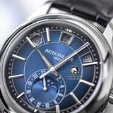 Đồng Hồ Patek Philippe Complications 5205G-013 Rep 1:1 Chế Tác Vỏ Bạc Mặt Xanh Dương Dây Da