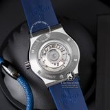 Đồng Hồ Hublot Classic Fusion 42mm Rep 1:1 Chế Tác Vỏ Bạc Titanium Mặt Số Xanh Dương Chải Tia Dây Cao Su Xanh 542.NX.7170.RX