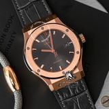 Đồng Hồ Hublot Classic Fusion 42mm Rep 1:1 Chế Tác Vỏ Vàng Hồng Titanium Mặt Số Xám Chải Tia Dây Cá Sấu 542.OX.7081.LR