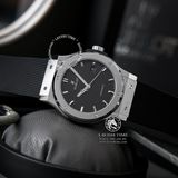 Đồng Hồ Hublot Classic Fusion 42mm Rep 1:1 Chế Tác Vỏ Bạc Titanium Mặt Số Đen Dây Cao Su Đen 542.NX.1171.RX