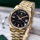 Đồng Hồ Rolex Day-Date 40mm 228238-004 Rep 1:1 Chế Tác Vỏ Bọc Vàng 18K Mặt Đen Cọc Số Đính Đá Baguette Dây Kim Loại