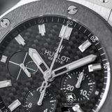 Đồng Hồ Hublot Big Bang 44mm Rep 1:1 Chế Tác Vỏ Bạc Mặt Carbon Đen Cọc Vạch 301.SM.1770.RX