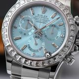 Đồng Hồ Rolex Cosmograph Daytona 116506 Rep 1:1 Cao Cấp Vỏ Bạc Niềng Bezel Đính Đá Baguette Mặt Xanh Dây Kim Loại