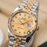 Đồng Hồ Rolex Datejust 36mm 126233-0045 Rep 1:1 Chế Tác Vỏ Bọc Vàng Mặt Gấp Nếp Vàng Cọc Số Đính Đá Dây Kim Loại Jubilee