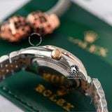 Đồng Hồ Rolex Datejust 31mm m278381rbr-0016 Rep 1:1 Chế Tác Mặt Bạc Niềng Đá Dây Demi Vàng Hồng Jubilee 5 mắt