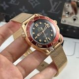 Đồng Hồ Omega Seamaster Diver 300M 42 mm 210.90.42.20.01.003 Rep 1:1 Chế Tác Vỏ Vàng Đồng