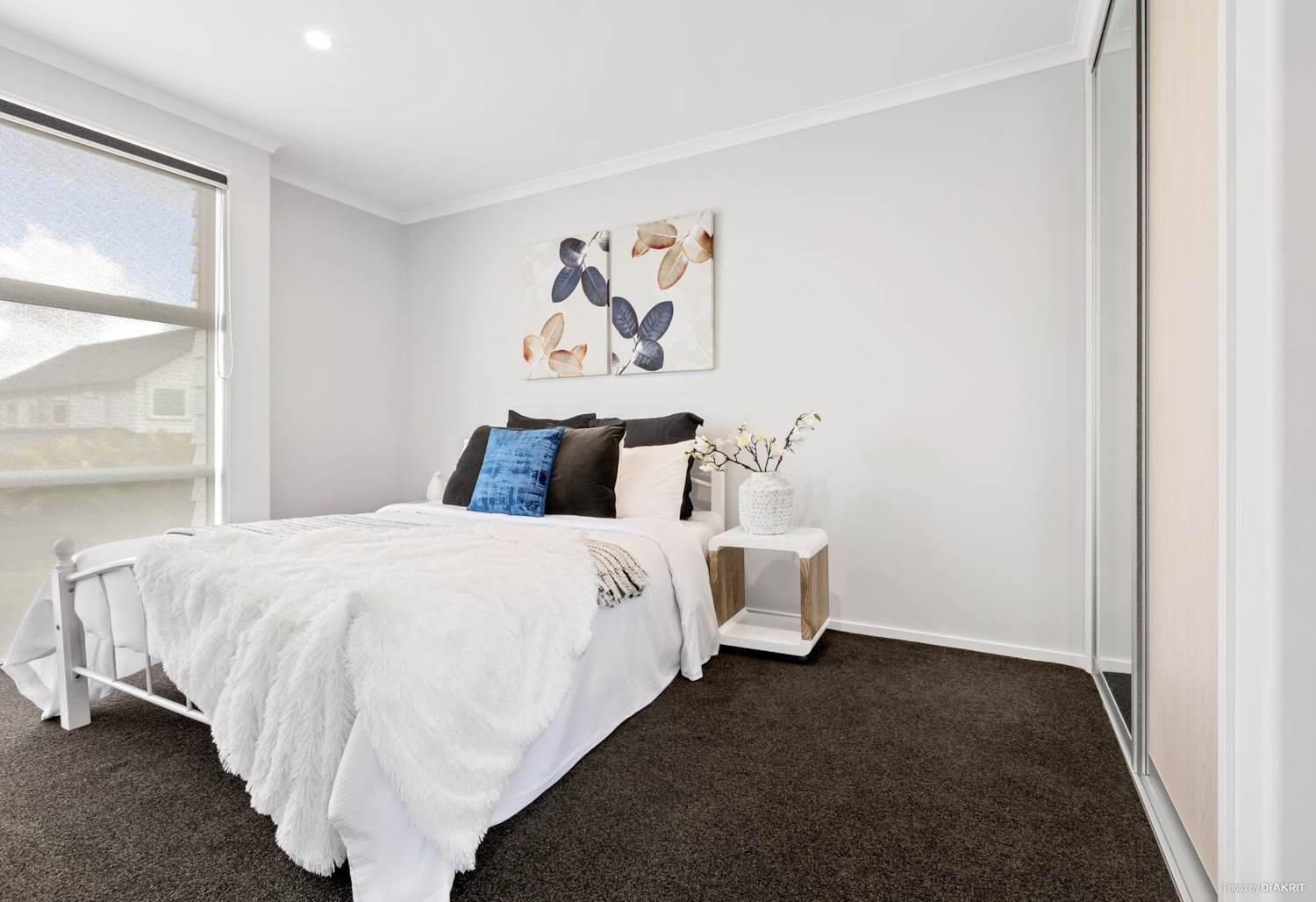  Queen/Double Bedroom 