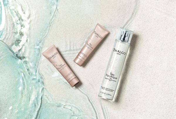  Gel tắm cấp ẩm mềm mịn làn da phong cách Thái Bình Dương Island Shower 