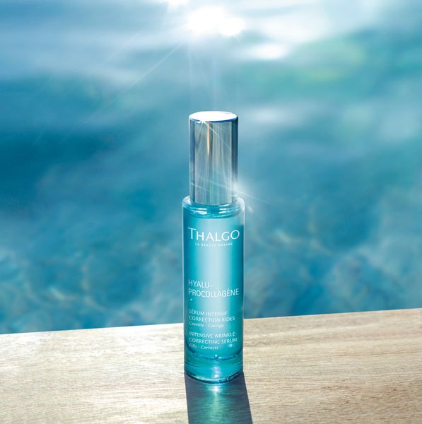  Tinh chất hỗ trợ làm mịn da và ngăn ngừa các dấu hiệu lão hóa Intensive Wrinkle-Correcting Serum 