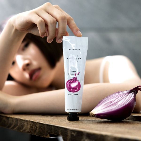  Kem dưỡng Nature Republic Herbology Onion Recovery Cream 70ml(date tháng 10.2025) 