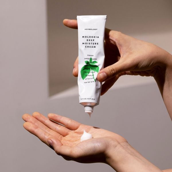  Kem dưỡng Nature Republic Herbology Molokhia Deep Moisture Cream 70ml(date tháng 10.2025) 