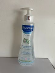 Nước làm sạch mặt và cơ thể cho bé Mustela No Rinse Cleansing Water (300ml)