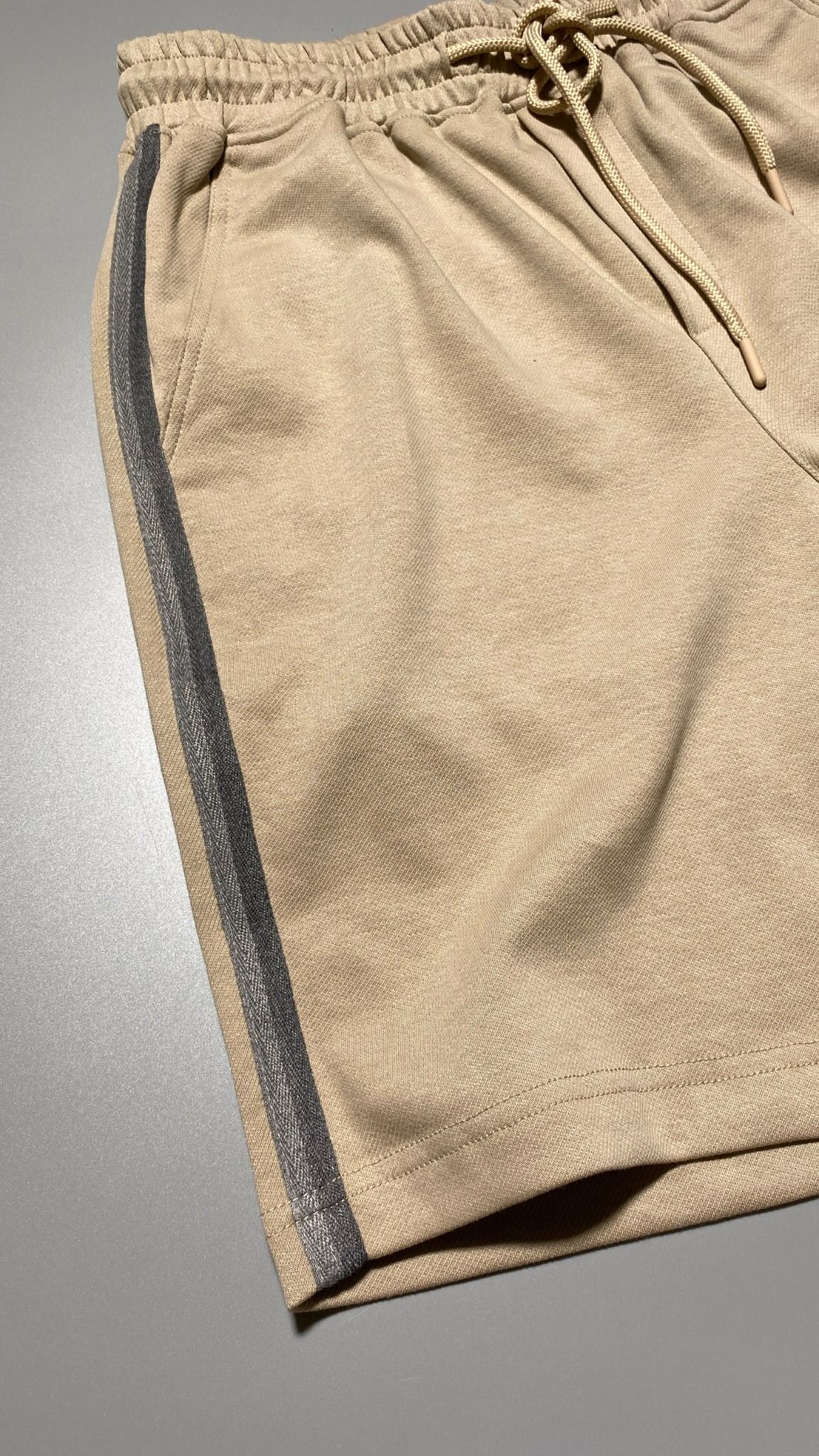  SHORT NAM 6005 - KEM 