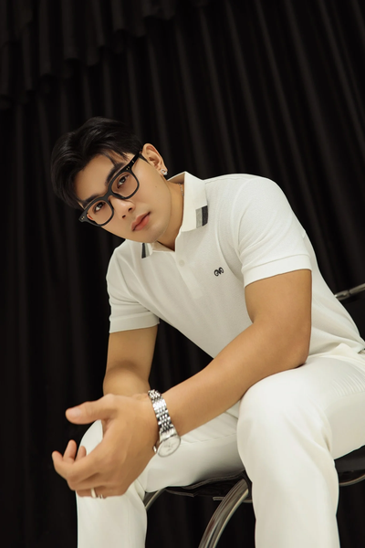  POLO NAM 8865-SLIM FIT TRẮNG GÓC CỔ XÁM 