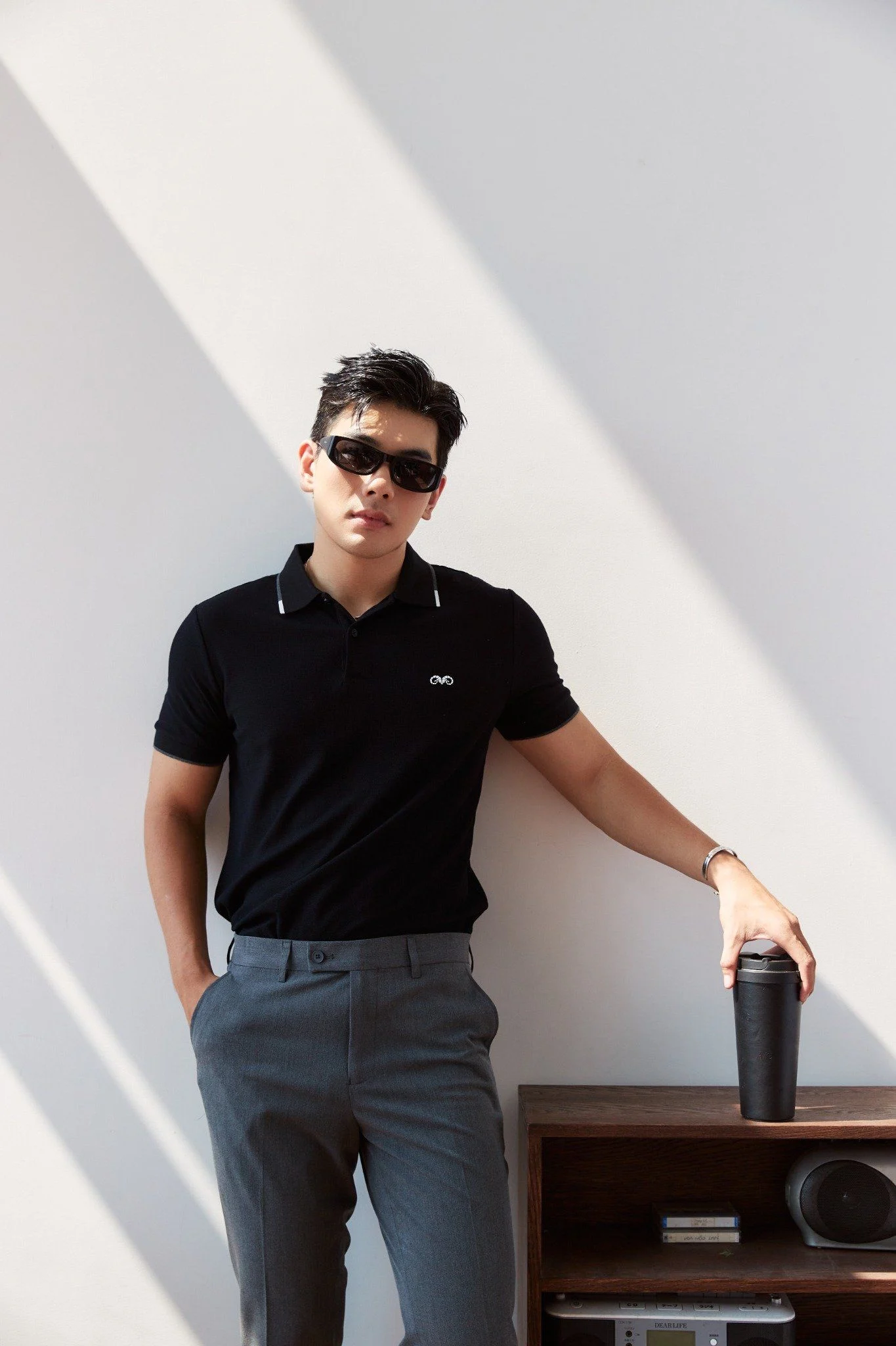  POLO NAM 8875-ĐEN CHỈ XÁM CỔ 