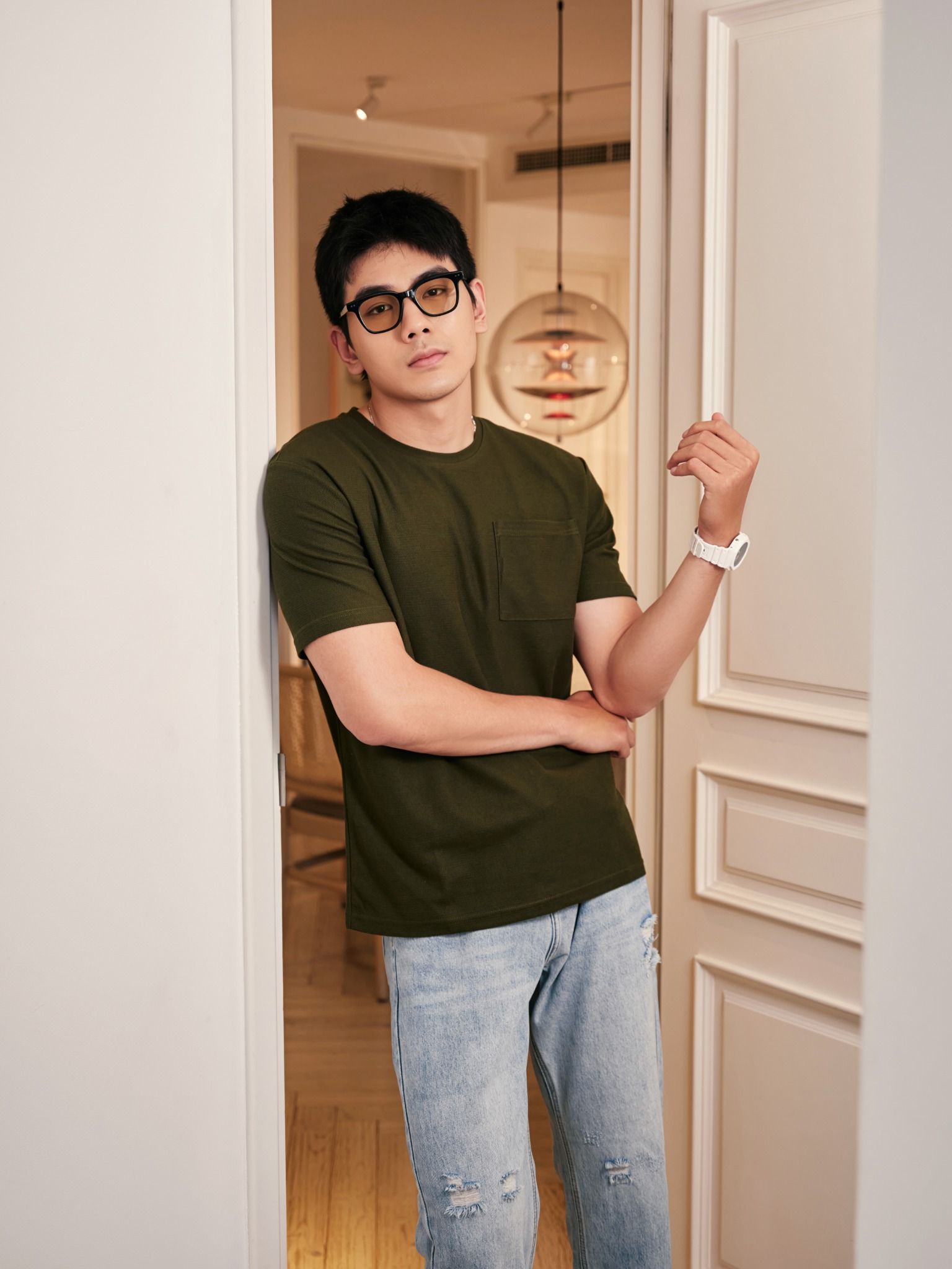  ÁO THUN NAM T663-REGULAR FIT RÊU ĐẬM CÓ TÚI 