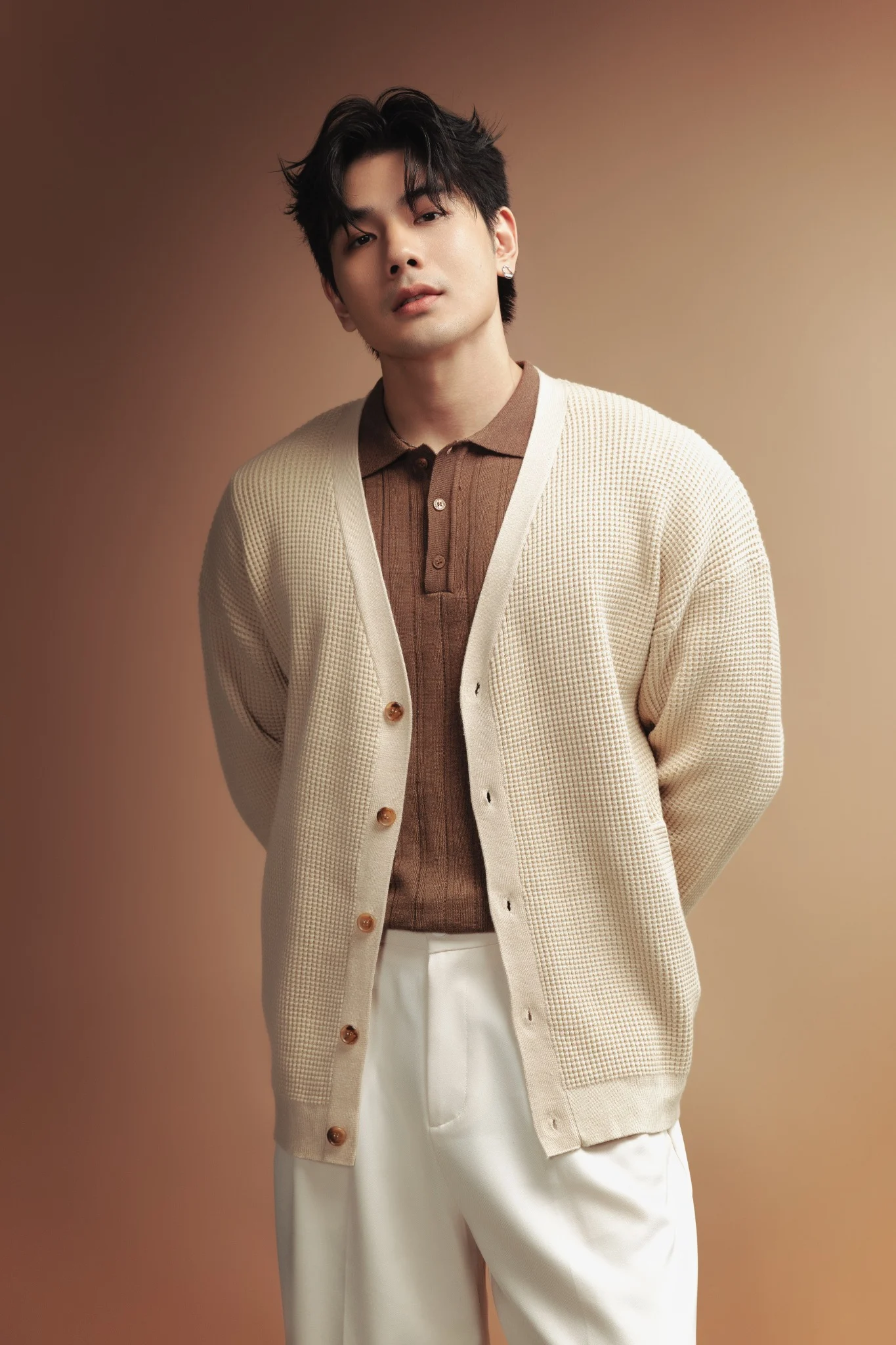  KHOÁC NAM DỆT KIM N733-REGULAR FIT NÂU 