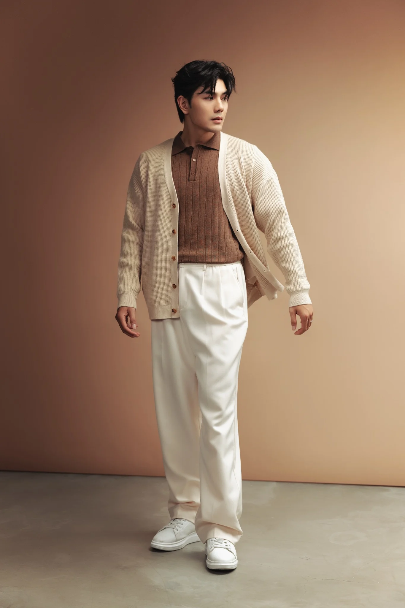  KHOÁC NAM DỆT KIM N733-REGULAR FIT NÂU 