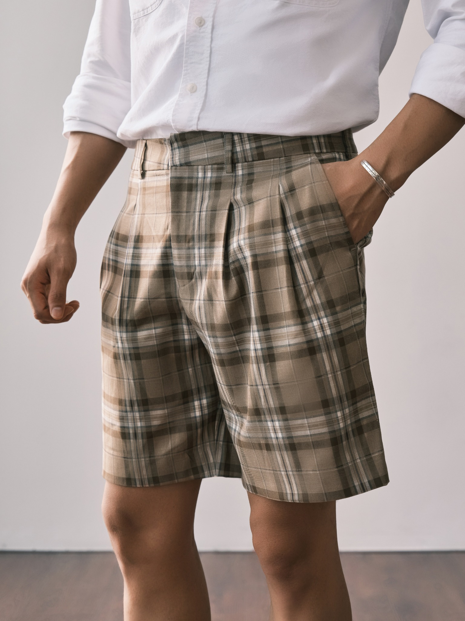  SHORT NAM P015-REGULAR FIT CARO NÂU ĐEN 