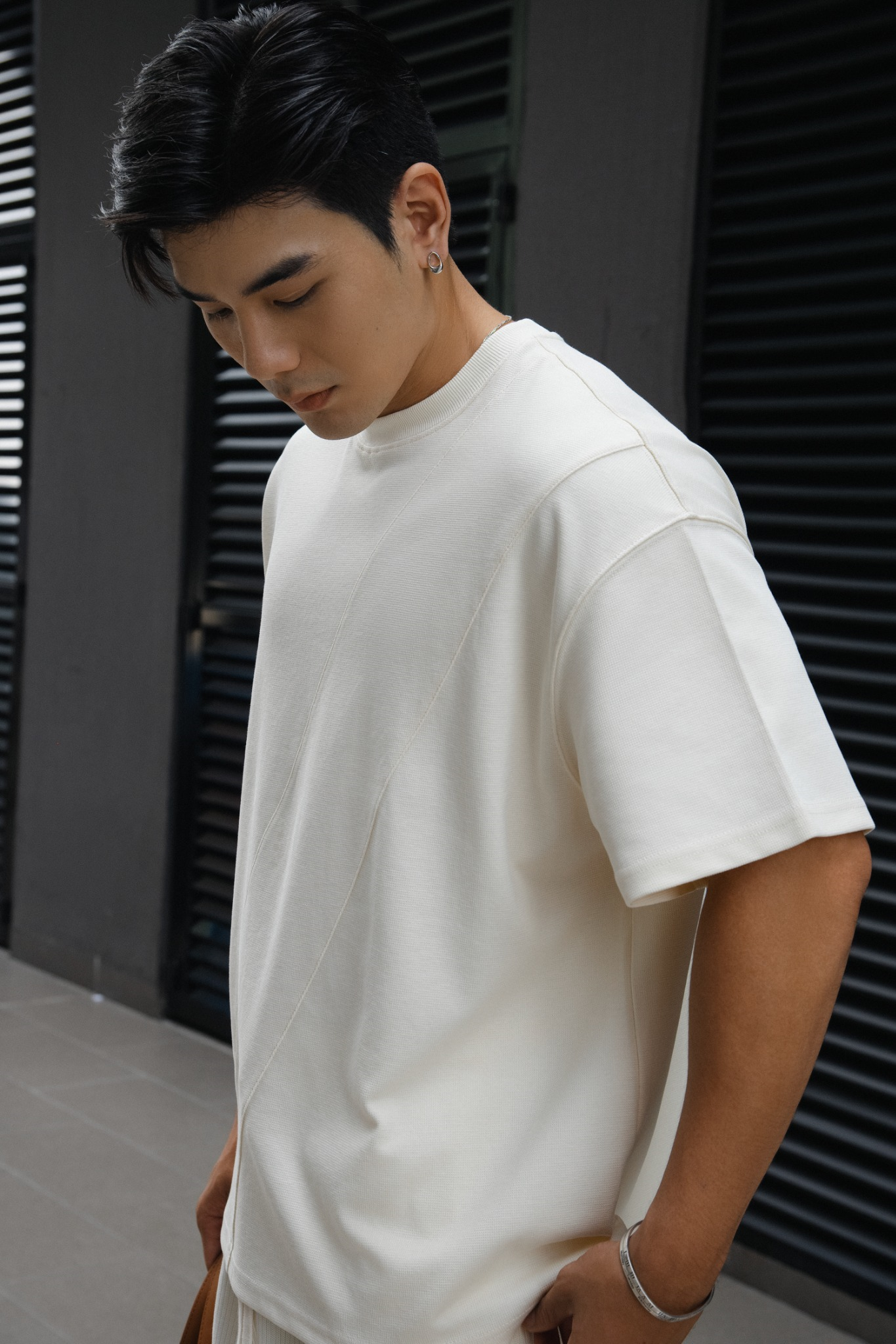  ÁO THUN NAM T732-LOOSE FIT KEM 