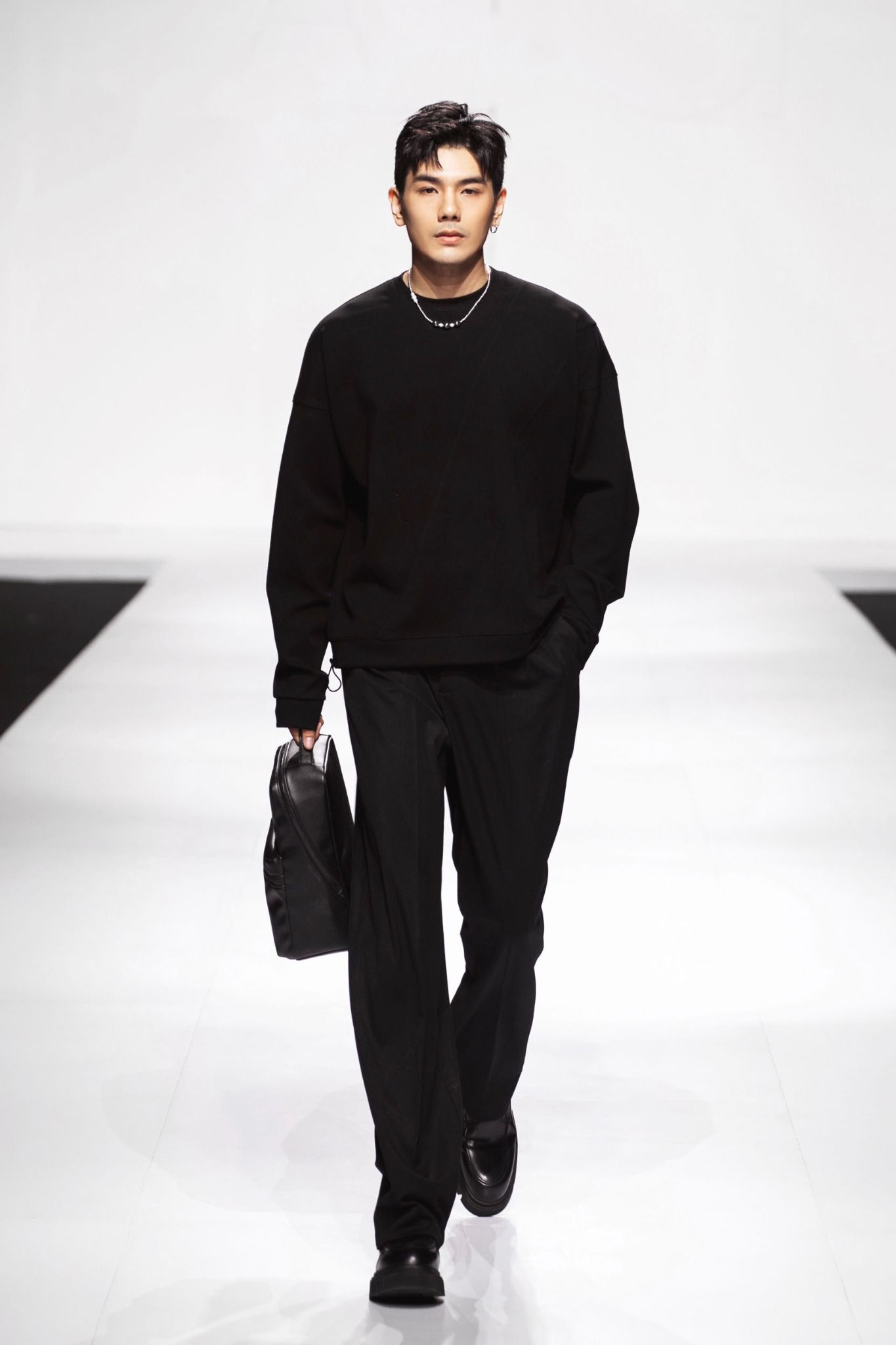  ÁO THUN NAM TA06-ĐEN 