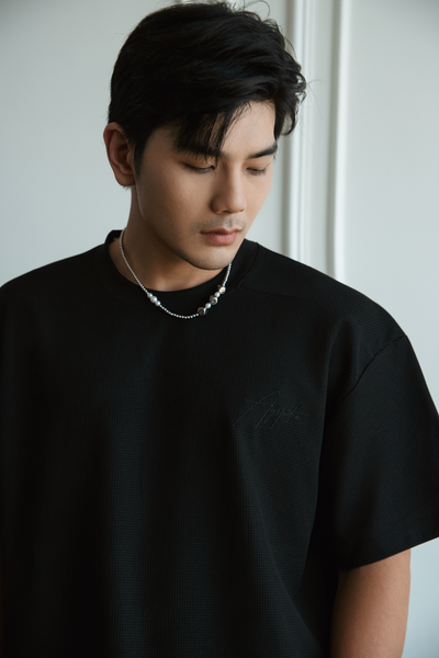  ÁO THUN NAM TL09 THÊU CHỮ KÝ-LOOSE FIT ĐEN 