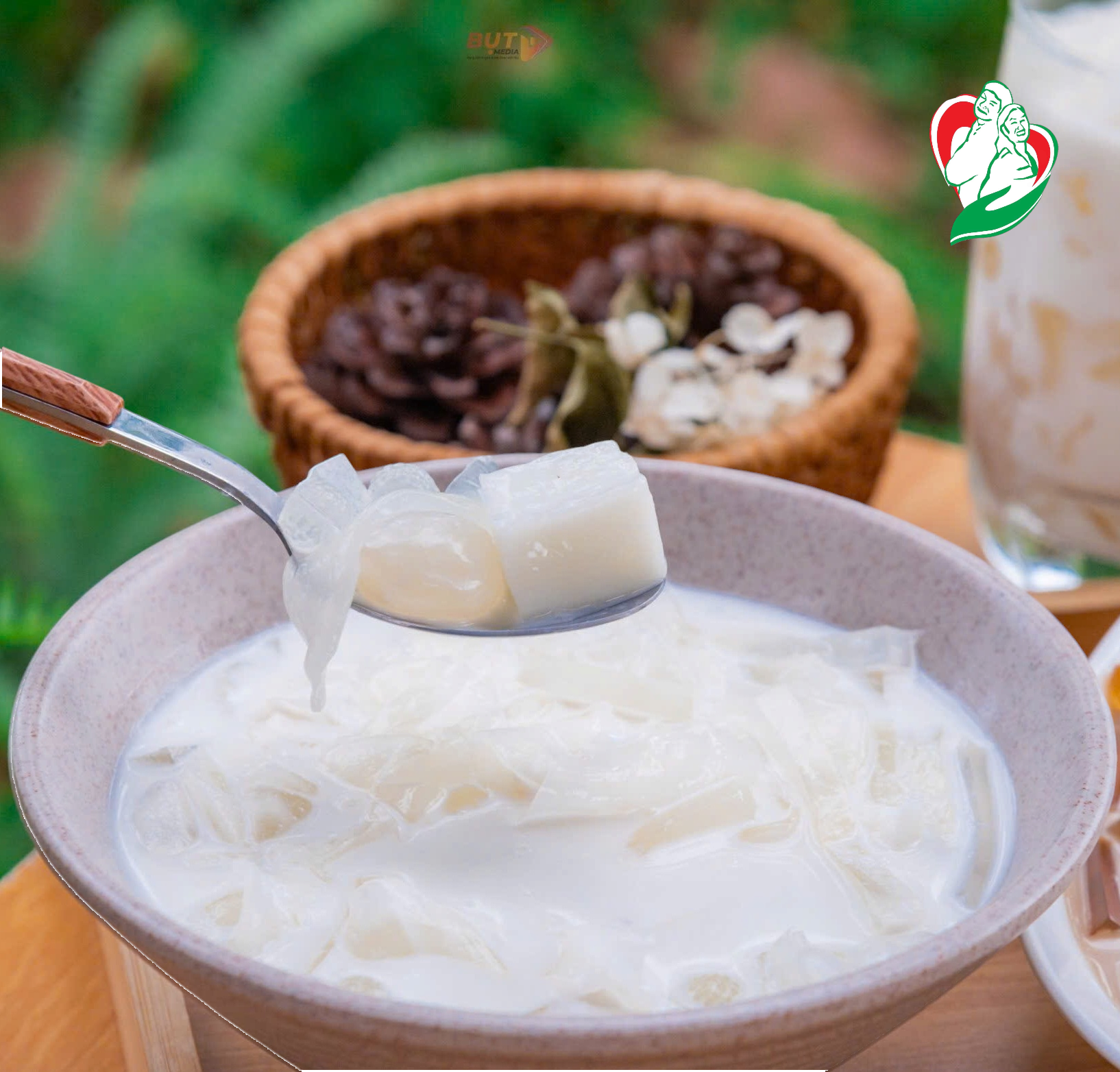  Chè dừa vani 