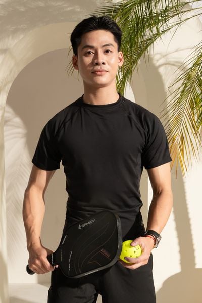  Áo T-Shirt basic cổ tròn Nam 