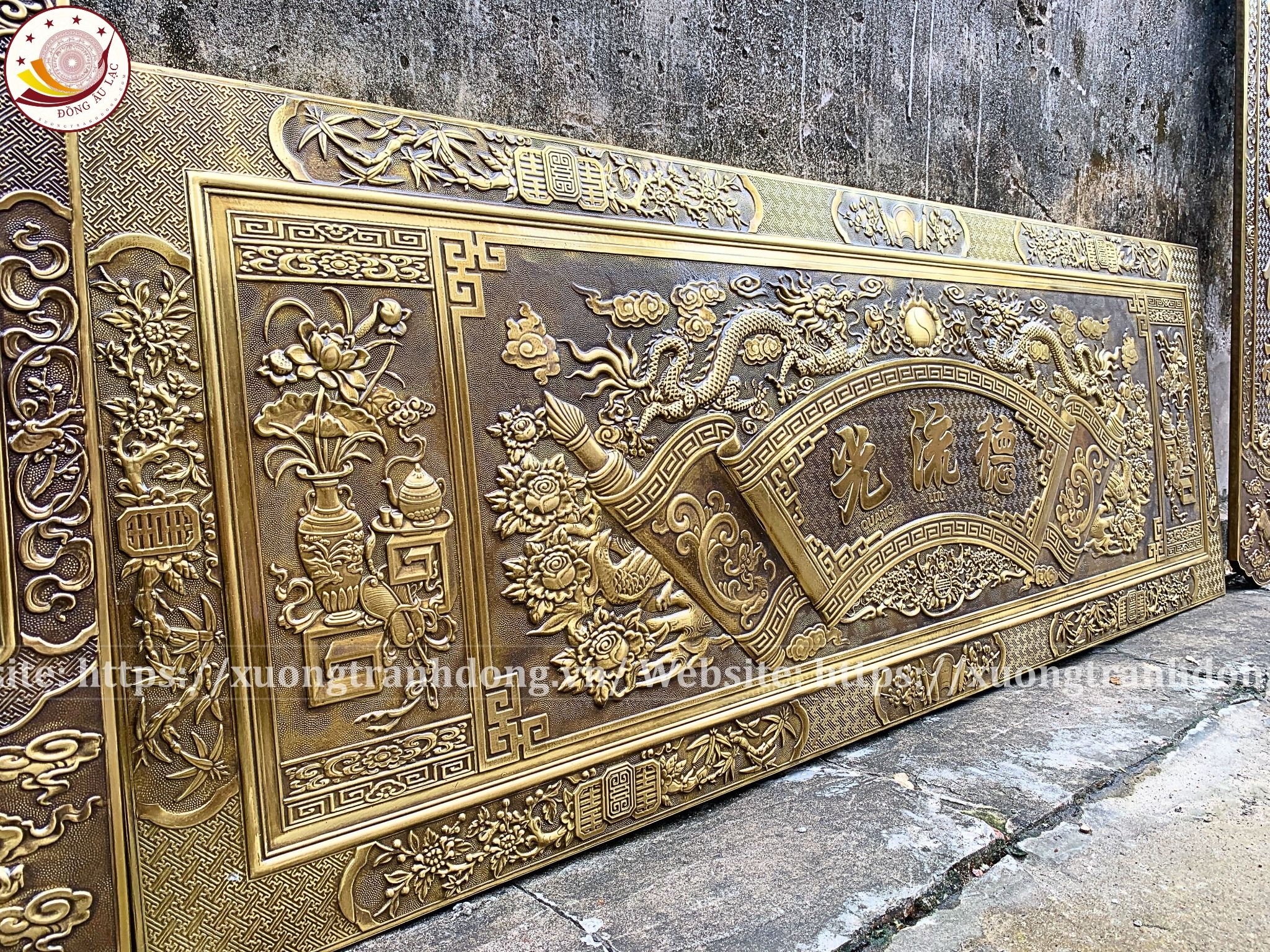 dai tu cau doi dong vang 155cm xuong tranh dong