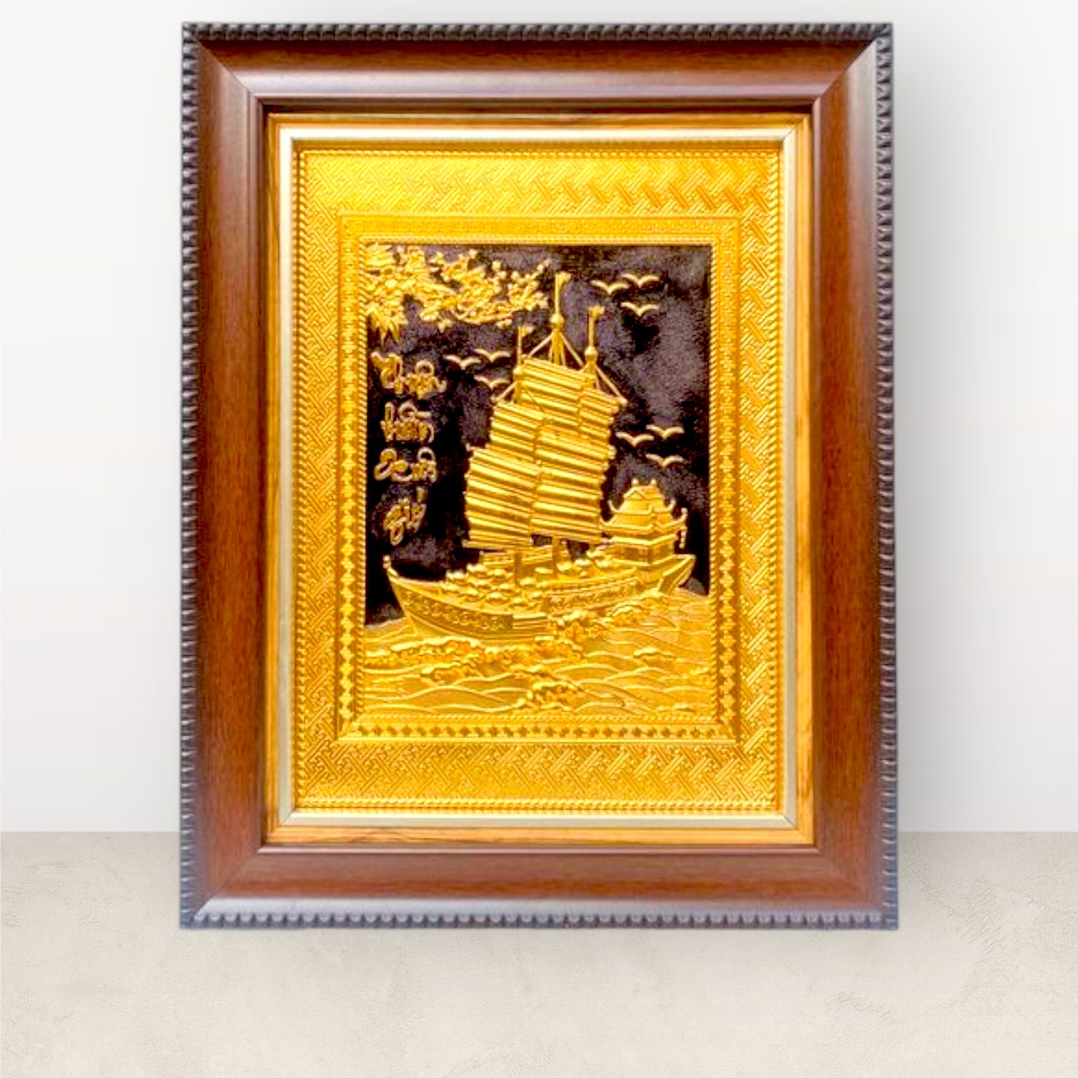 tranh qua tang thuan buom xuoi gio dong vang dat vang kich thuoc 28x34cm mau 8 xuong tranh dong