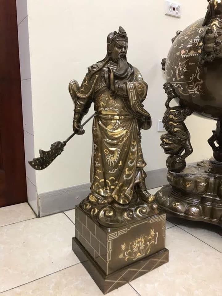 tuong quan cong tran ai dong do tam khi cao 81cm xuong tranh dong