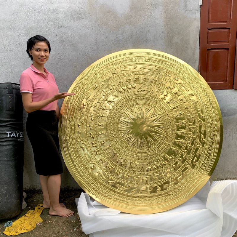 mat trong dong dong go thep vang 10k duong kinh 1m6