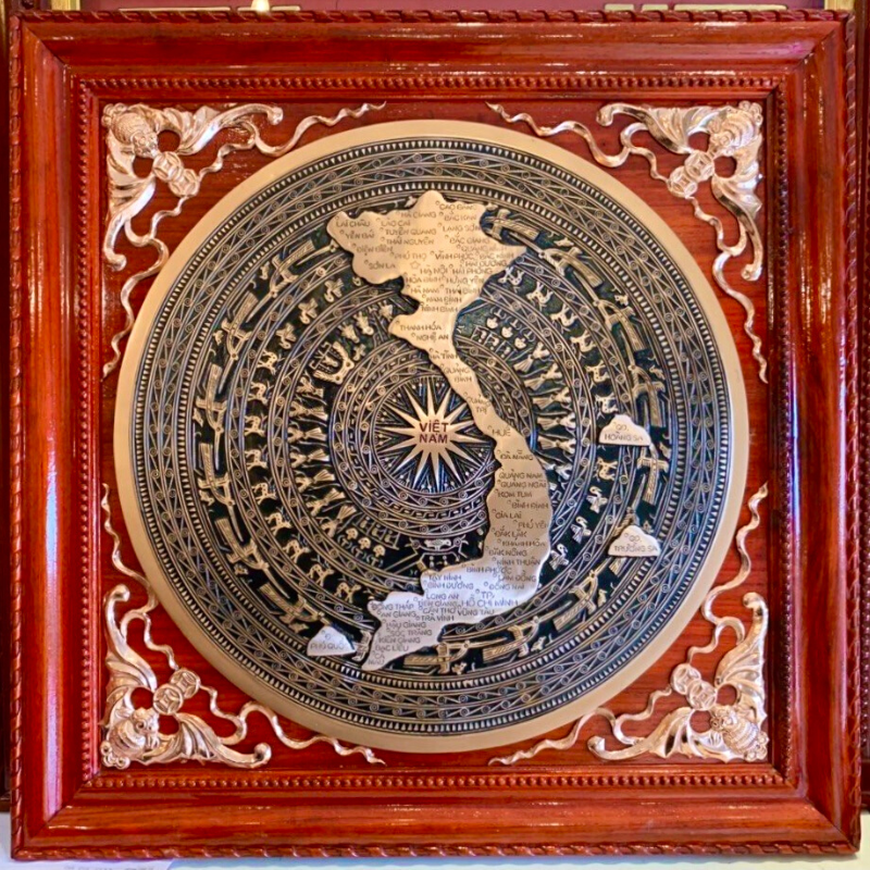 tranh trong dong do duc ban do kt 80x80cm dk mat trong 50cm