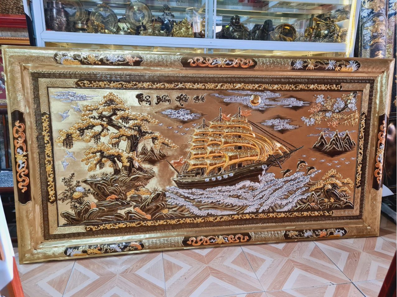 tranh thuan buom xuoi gio bang dong vang xuoc dat vang khung dong kt 1m20x2m30 xuong tranh dong
