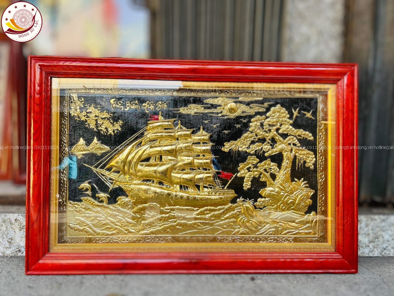 tranh qua tang thuan buom xuoi gio dong vang dat vang kich thuoc 72x112cm mau 1 xuong tranh dong