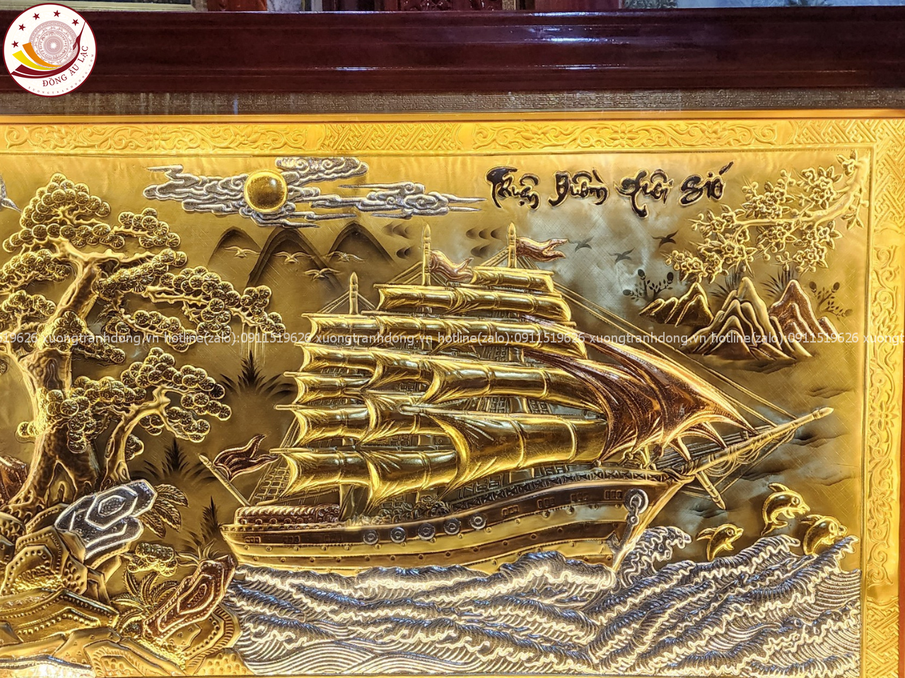 tranh thuan buom xuoi gio bang dong vang nen xuoc dat vang bac kt 72cmx112cm xuong tranh dong