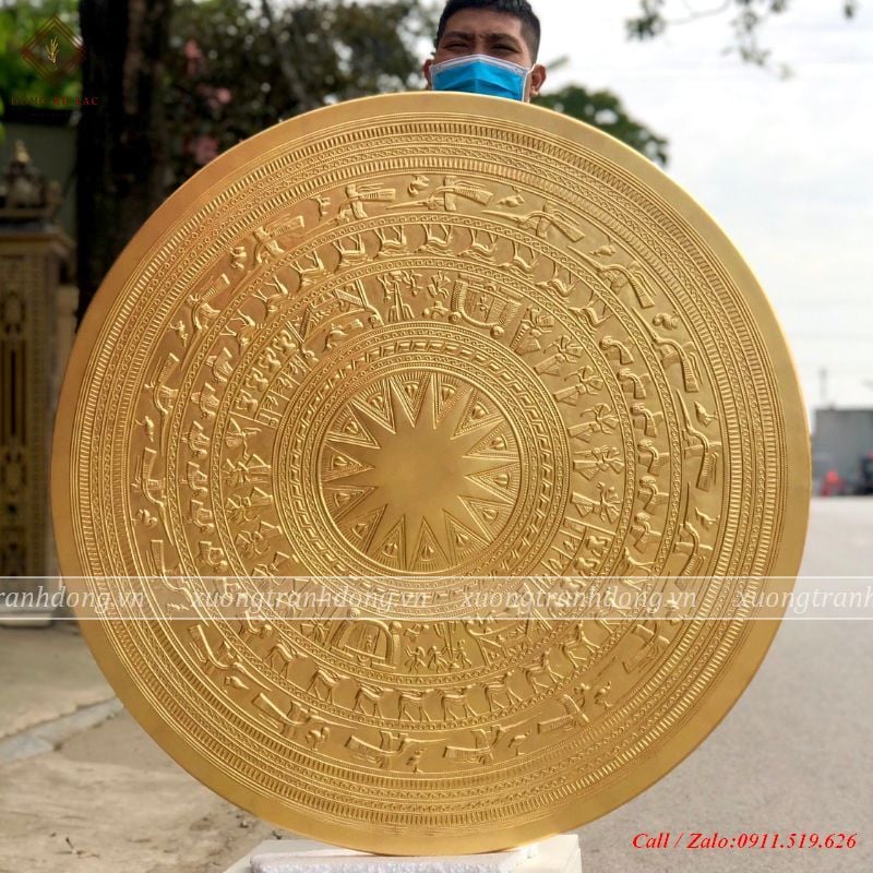mat trong dong dong go thep vang 24k duong kinh 1m