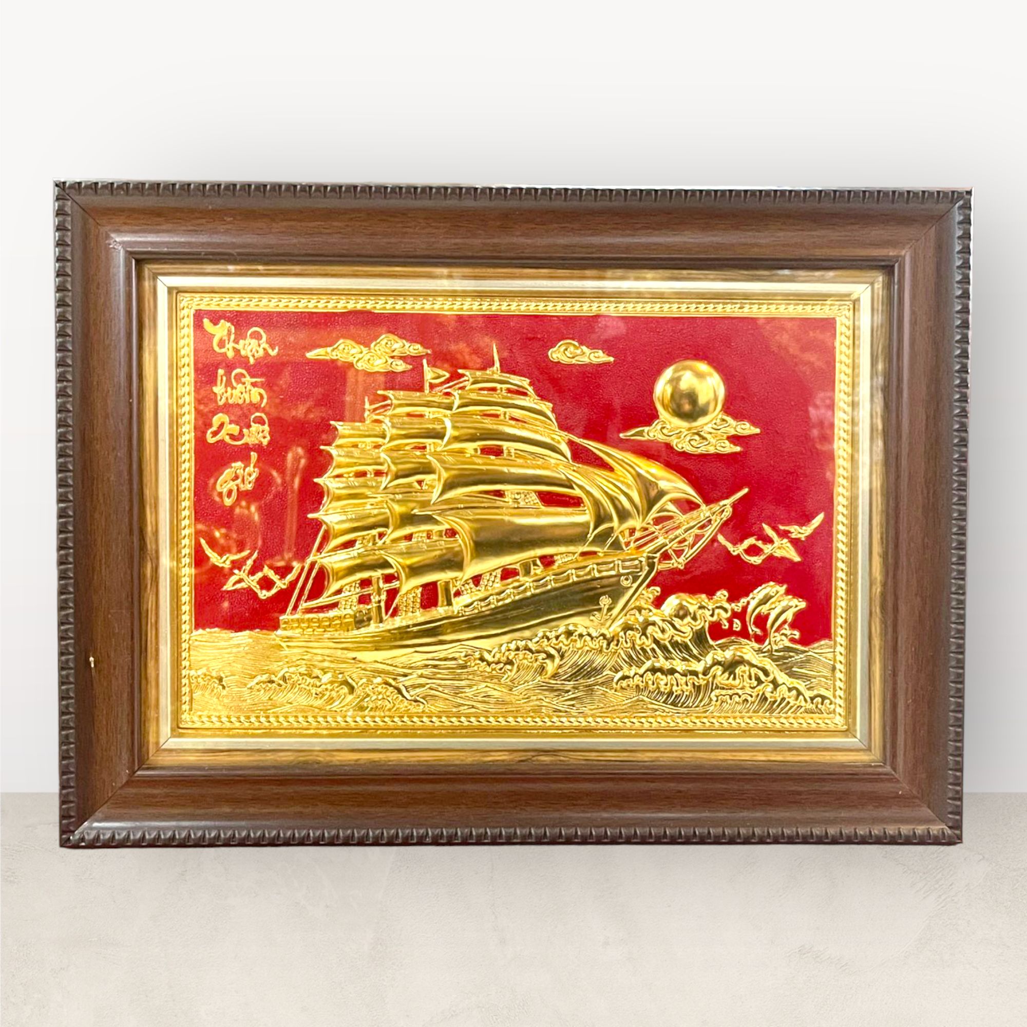 tranh qua tang thuan buom xuoi gio dong vang dat vang kich thuoc 28x38cm mau 2 xuong tranh dong