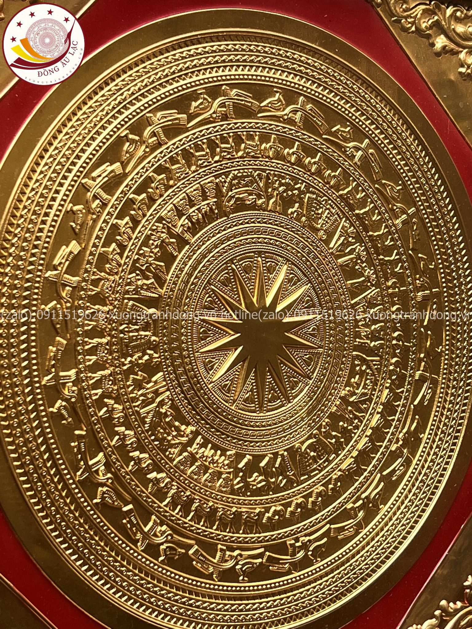 tranh qua tang tranh trong bang dong vang ma vang 24k kich thuoc 42x42cm mau 2 xuong tranh dong