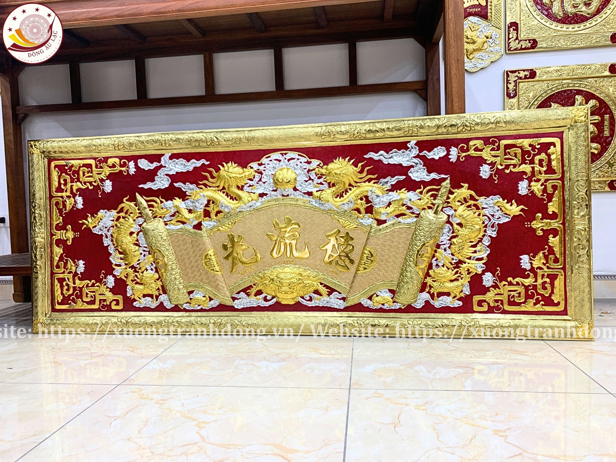 dai tu cau doi dong vang 155cm xuong tranh dong